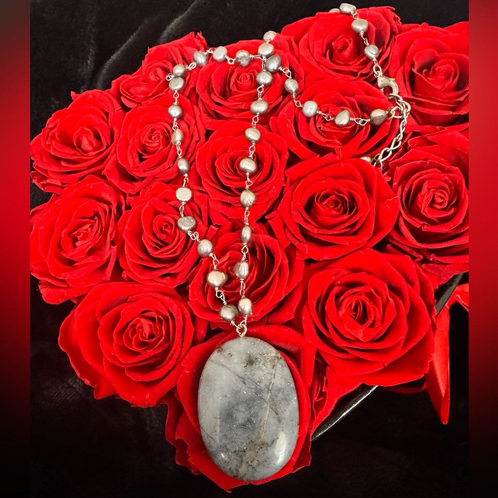 💥SALE Natural Stone Necklace w/Silver Freshwater Pearls